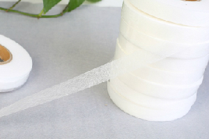 Hot melt double-sided adhesive 18 grams weight 70 yards width 4.0 cm